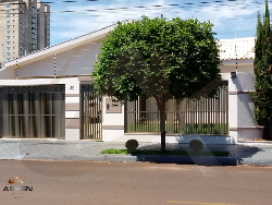 #91 - Casa para Venda em Arapongas - PR - 1