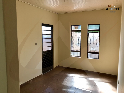 #117 - Casa para Venda em Arapongas - PR - 3
