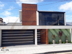 #557 - Casa para Venda em Arapongas - PR - 2