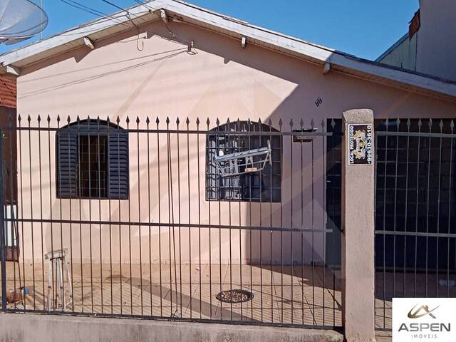 #1304 - Casa para Venda em Arapongas - PR - 2