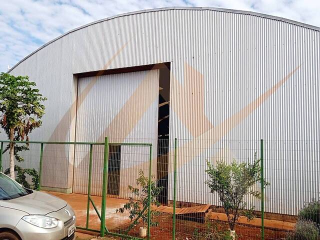 #1701 - Barracão para Locação em Arapongas - PR - 2