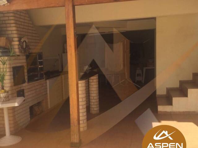 #761 - Casa para Venda em Arapongas - PR - 2