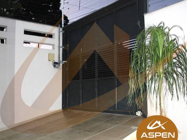 #1564 - Casa para Venda em Arapongas - PR - 3