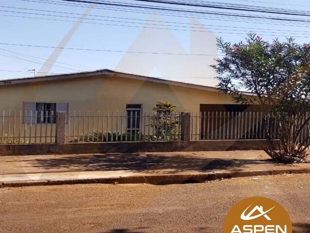 #1828 - Casa para Venda em Arapongas - PR - 2