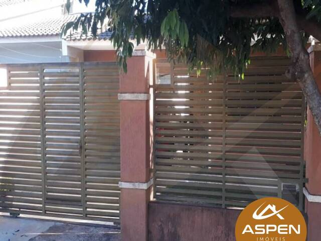 #1264 - Casa para Venda em Arapongas - PR - 2