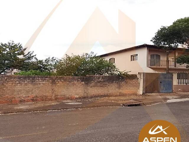 #1912 - Casa para Venda em Arapongas - PR - 2