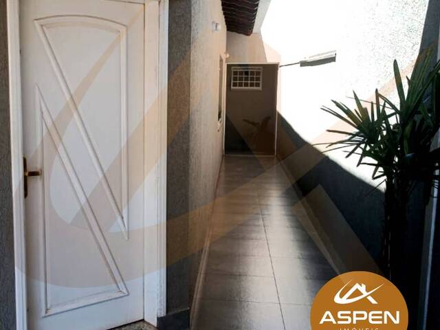 #1946 - Casa para Venda em Arapongas - PR - 3