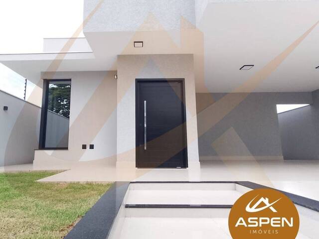 #1894 - Casa para Venda em Arapongas - PR - 2