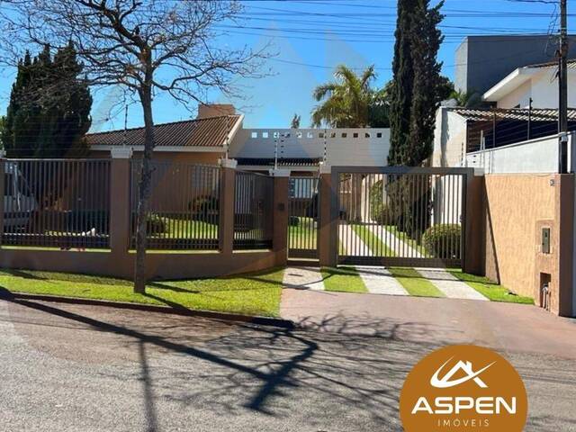 #1992 - Casa para Venda em Arapongas - PR - 1