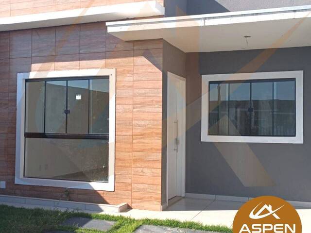 #2071 - Casa para Venda em Arapongas - PR