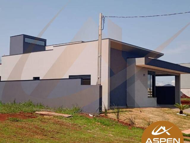 #2217 - Casa para Venda em Arapongas - PR - 2