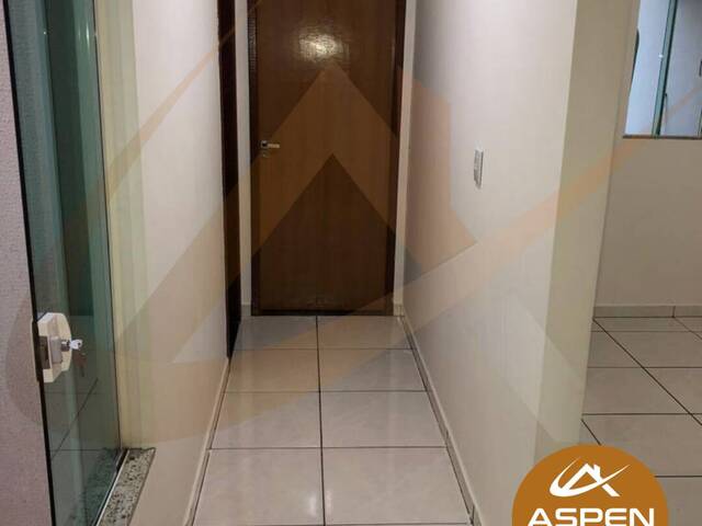#2235 - Casa para Venda em Arapongas - PR - 3