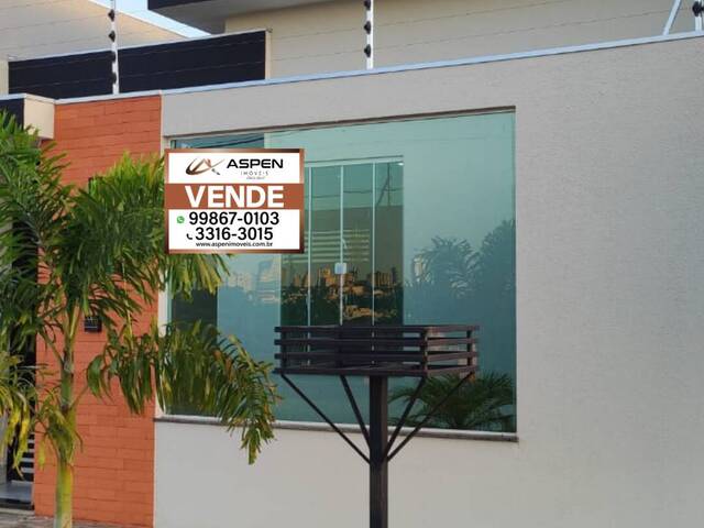#2260 - Casa para Venda em Arapongas - PR - 2