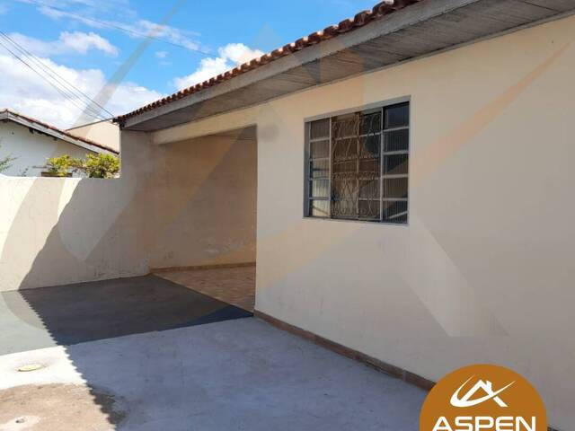 #2301 - Casa para Locação em Arapongas - PR - 2