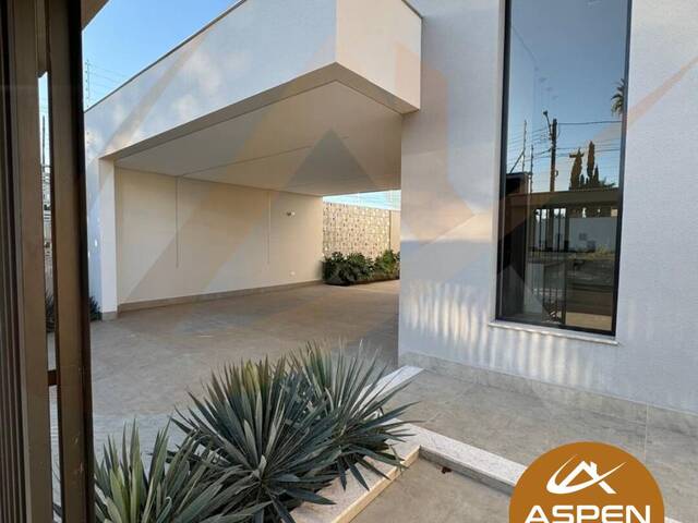 #1843 - Casa para Venda em Arapongas - PR - 3