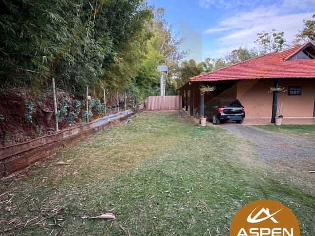 #2340 - Casa para Venda em Arapongas - PR - 3