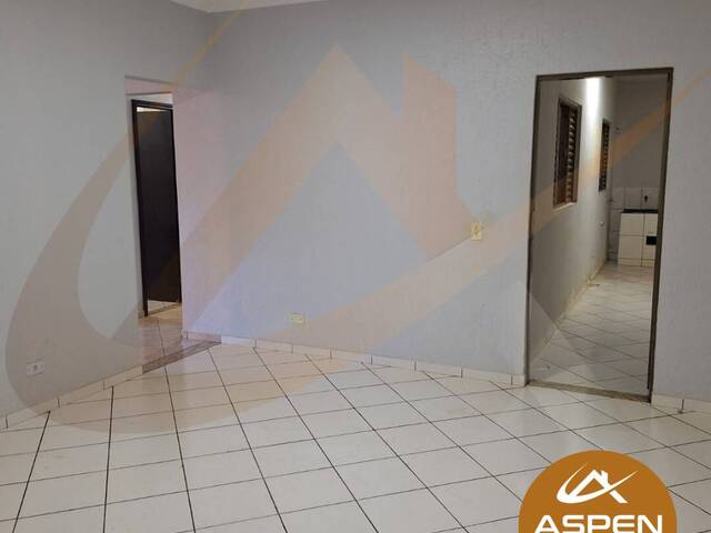 #2379 - Casa para Locação em Arapongas - PR - 2