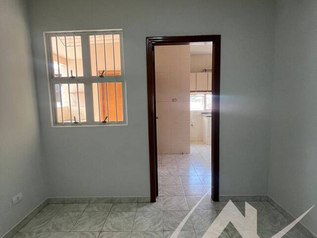 Apartamento para Locação em Arapongas - 5
