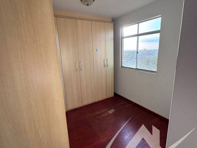 #2576 - Apartamento para Locação em Arapongas - PR - 2