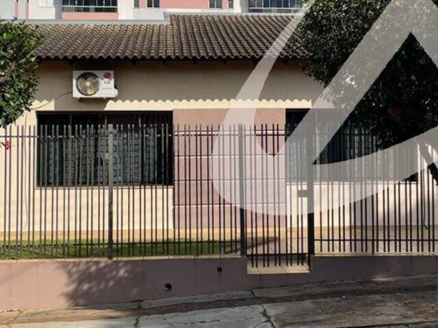 #2538 - Casa para Venda em Arapongas - PR - 1