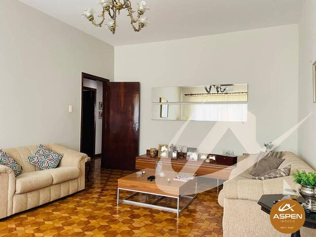 #2538 - Casa para Venda em Arapongas - PR - 3