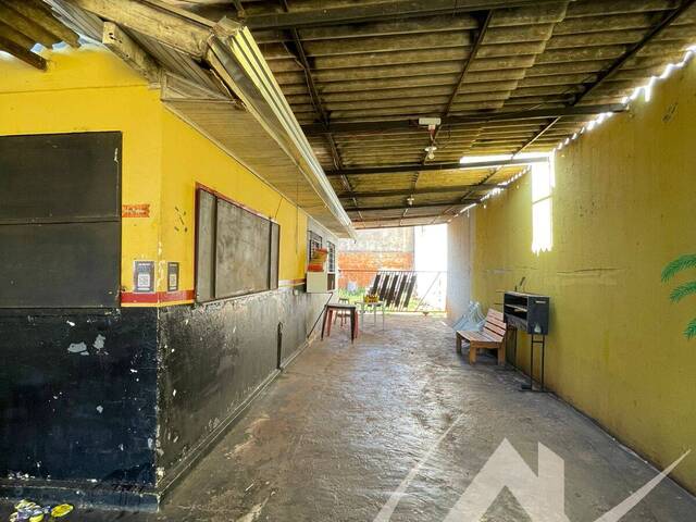 #864 - Casa para Venda em Arapongas - PR - 3