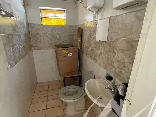 #2713 - Casa para Venda em Arapongas - PR - 3