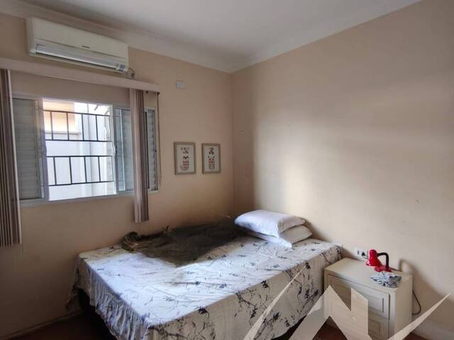 #2823 - Casa para Venda em Arapongas - PR - 3