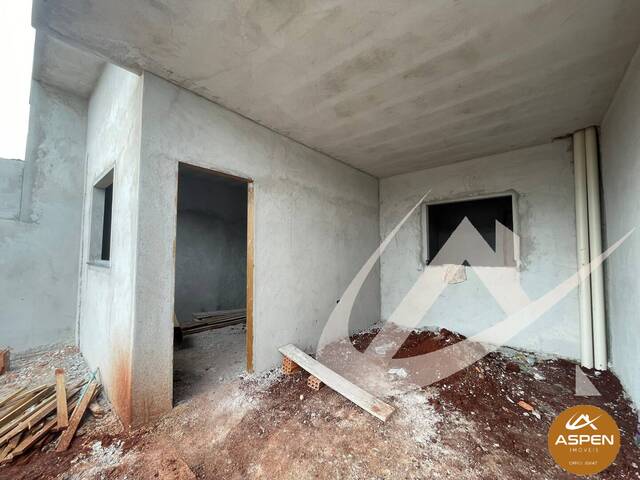 #2857 - Casa para Venda em Arapongas - PR - 3