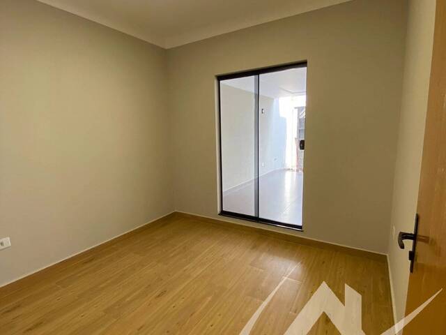 #2861 - Casa para Venda em Arapongas - PR - 2