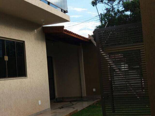 #2873 - Casa para Venda em Arapongas - PR - 3