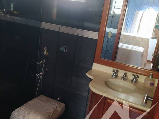 #2892 - Casa para Venda em Arapongas - PR - 3
