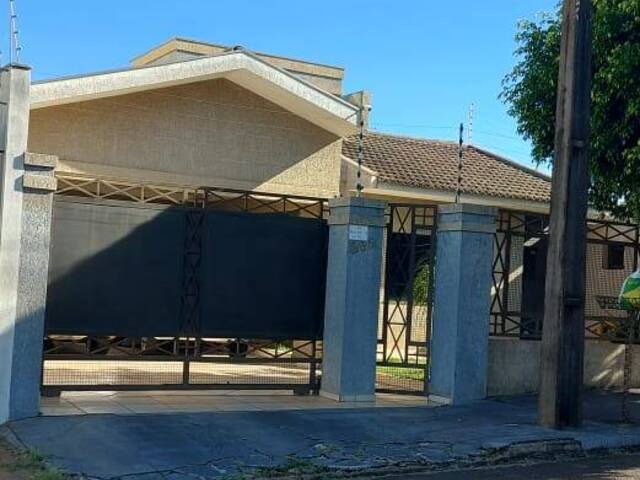 #2897 - Casa para Venda em Arapongas - PR - 1