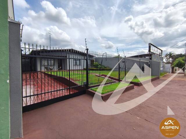 #2917 - Casa para Venda em Arapongas - PR - 3