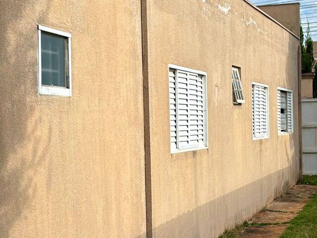 #2920 - Casa para Venda em Arapongas - PR - 3