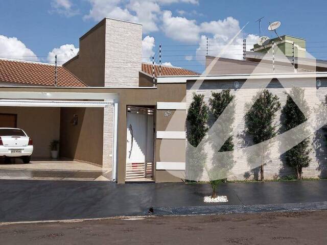 Venda em Jardim Casa Grande - Arapongas