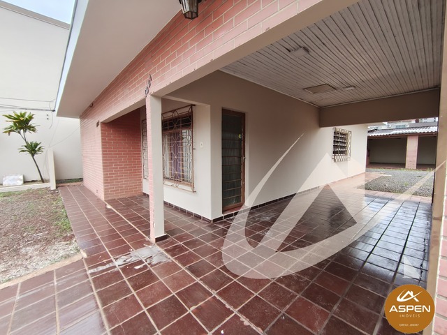 #2926 - Casa para Locação em Arapongas - PR - 3