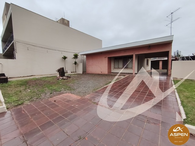#2926 - Casa para Locação em Arapongas - PR - 2