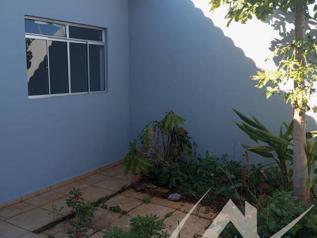 #2912 - Casa para Locação em Arapongas - PR - 2