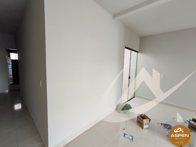 #2942 - Casa para Venda em Arapongas - PR - 3