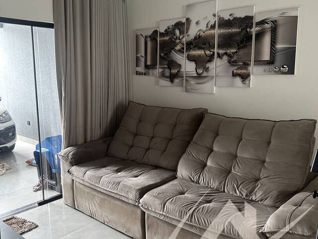 #2956 - Casa para Venda em Arapongas - PR - 3