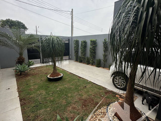 #2956 - Casa para Venda em Arapongas - PR - 2