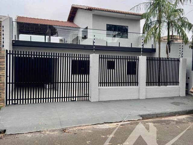 #2636 - Sobrado para Venda em Arapongas - PR - 1