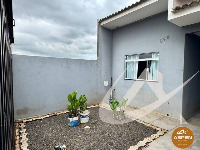 #3009 - Casa para Venda em Arapongas - PR - 3