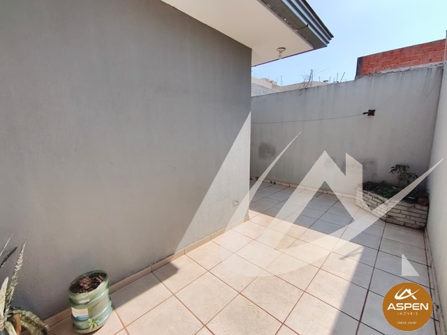 #2689 - Sobrado para Venda em Arapongas - PR - 2