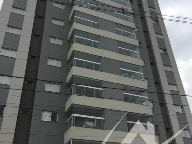 #3021 - Apartamento para Venda em Arapongas - PR - 1