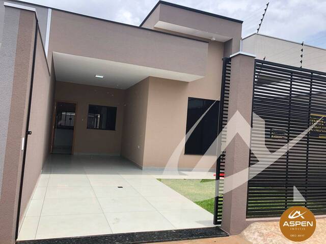 #3026 - Casa para Venda em Arapongas - PR - 3