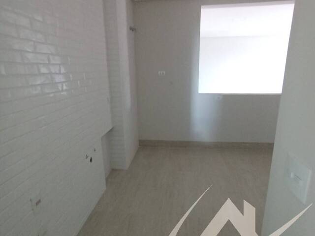 #3045 - Apartamento para Venda em Arapongas - PR