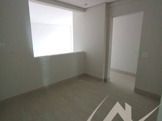 #3045 - Apartamento para Venda em Arapongas - PR