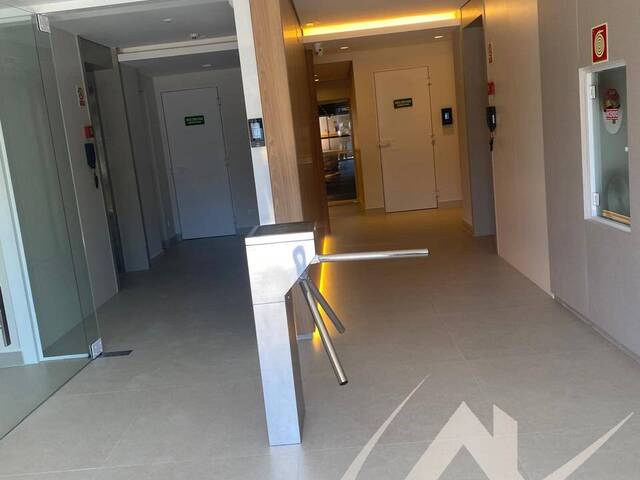 #3054 - Apartamento para Venda em Arapongas - PR - 2